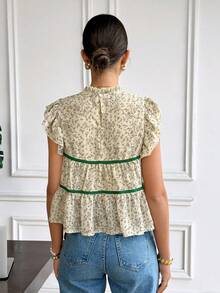 Serisse Women's Summer Casual Ditsy Floral Ruffle Hem Blouse - Green - View 2