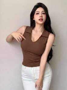 DAZY 女士纯色V领无袖罗纹修身背心（夏季款） - 棕色 - 查看 3
