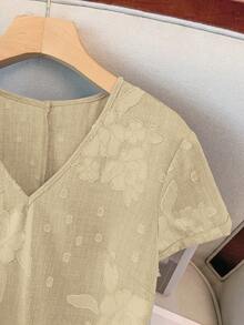 GlowEve CURVE Plus Size V-Neck Elegant Sophisticated Fashionable Romantic Vacation & Date Flattering Versatile Dress - Khaki - View 4