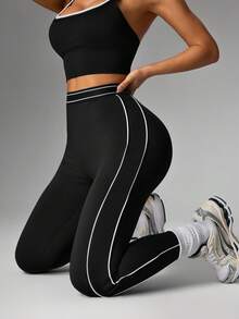 Easithlete 女士运动瑜伽户外健身紧身裤，紧身腰带，裤腿饰有双白条纹印花，简约基础款运动裤 - 黑色 - 查看 3