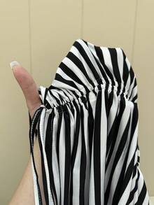 GalTyme Plus Size Women Striped Asymmetrical Shoulder Short Sleeve Casual Dress - Multicolor - View 7
