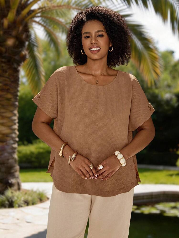 Plus Size Women's Solid Color Round Neck Short Sleeve Casual Shirt Summer Summer Outfits Spring Clothing Spring Outfit Festival Outfits For Women Beach Outfit For Women Vacation Outfits Women Holiday Outfits For Women Summer Holiday Outfits Country Concert Outfit Women's Country Clothing