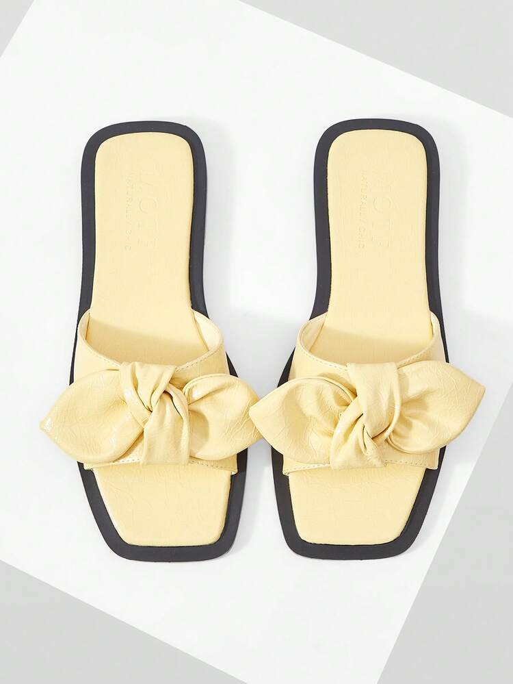 WOMEN SHOES NEW FRENCH BOW FLAT BOTTOM SQUARE TOE SANDALS, LIGHT YELLOW VERSATILE COMFORTABLE AND LIGHTWEIGHT SLIP-ON FAIRY WIND BEACH VACATION STYLE SIMPLE HIGH-END TEMPERAMENT ELEGANT SANDALS