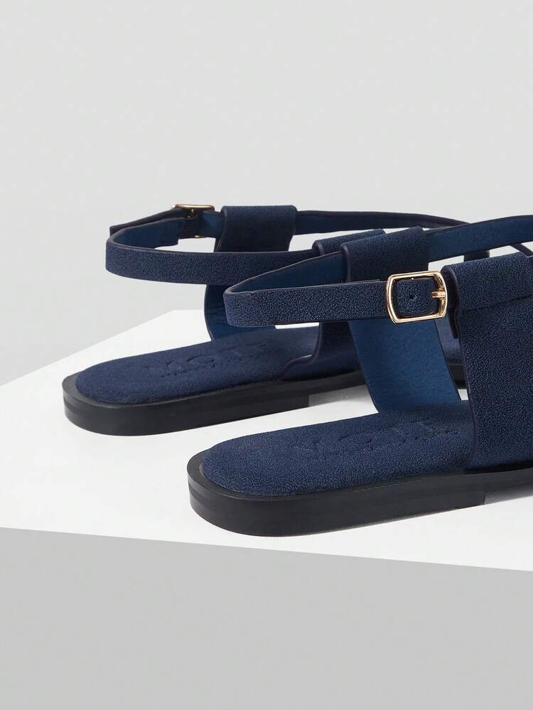 LADIES BURGUNDY CASUAL FASHION COMMUTER AND VACATION STYLE MINIMALIST CASUAL OPEN-TOED CROSSING FLAT SANDALS