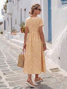 SHEIN LUNE 女士长款连衣裙 夏季女装 夏季连衣裙 毕业礼服 度假连衣裙 碎花连衣裙 女士度假装扮 - 黃色 - 查看 2