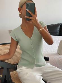DAZY 女款純色修身V領彈性薄款休閒夏季開襟衫校園風 - 薄荷綠 - 查看 4