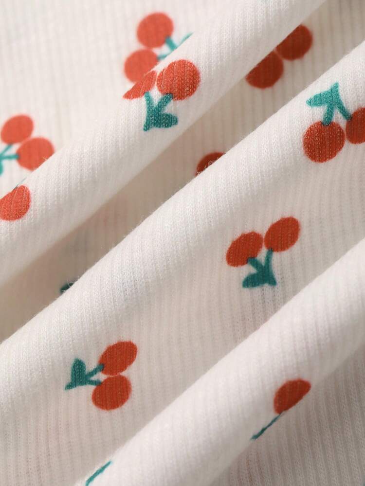 Fitted Floral Print Round Neck T-Shirt For Women, Spring & Summer