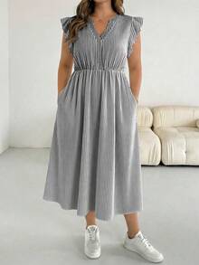 SHEIN Essnce Black & White Striped Print Plus Size Women's Casual Vacation Short Sleeve Dress, Suitable For Spring/Summer - Multicolor - View 6