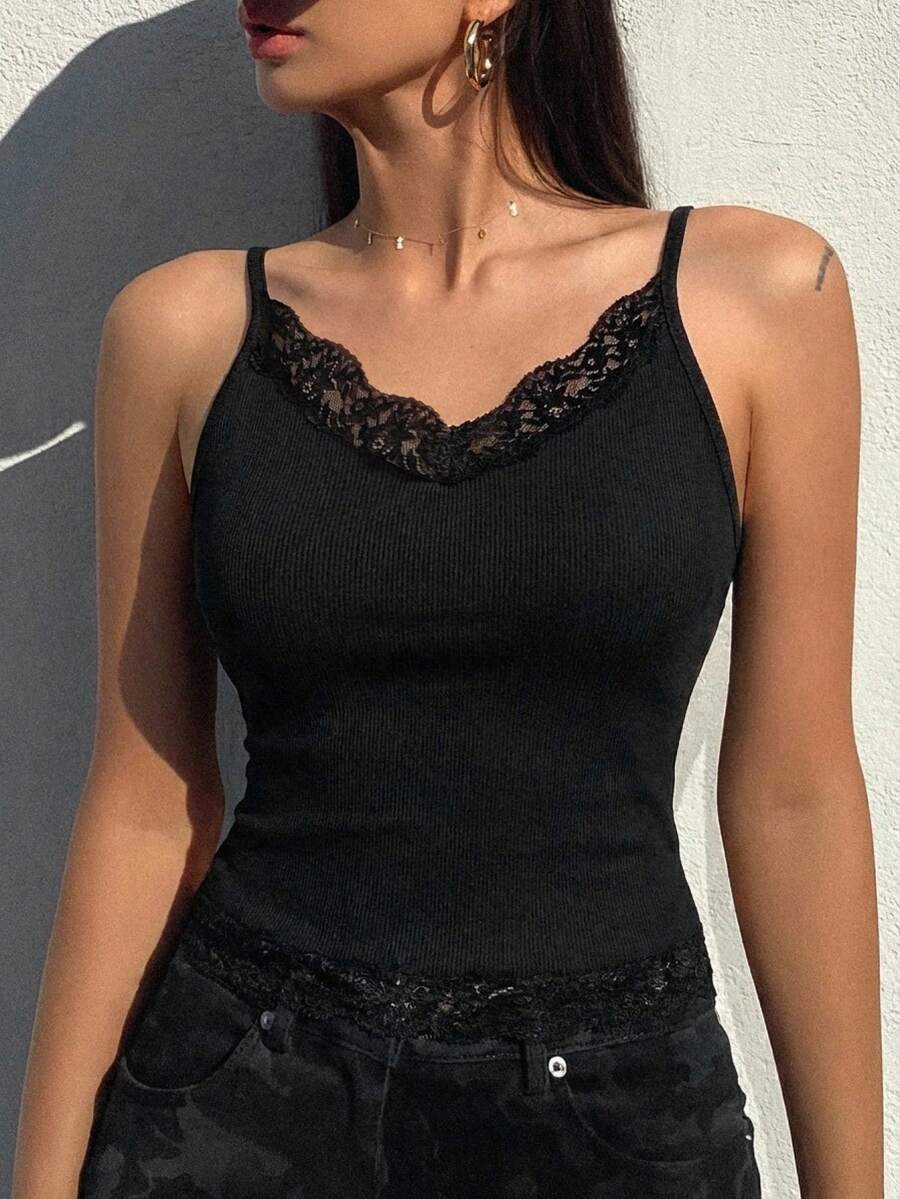 DAZY 女士纯色撞色蕾丝吊带背心 - 黑色 - 查看 1