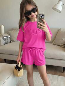 SHEIN Young Girl Summer Casual Solid Color Letter Embossed T-Shirt And Shorts Set - Hot Pink - View 2