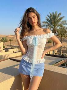 DAZY White One-Shoulder Blouse With Lace Ruffle Trim And Contrast Color Blocking, Casual Crop Top For Spring/Summer, Suitable For Dates, Weddings, Vacations, Music Festivals, Sexy Look Off The Shoulder - White - View 15