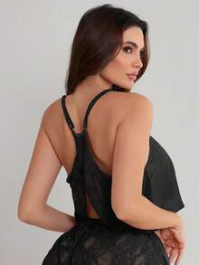 SHEIN Bộ đồ ngủ quần short dây mảnh khoét sâu ren gợi cảm, quyến rũ và hấp dẫn - màu đen - Xem 3