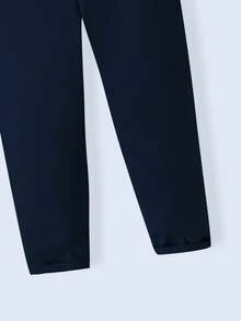 SHEIN Bộ trang phục lịch lãm 2 món cho bé trai tuổi teen, gồm áo sơ mi dài tay + nơ + quần tây, trang phục trang trọng thanh lịch cho tiệc sinh nhật, đám cưới, buổi biểu diễn, lễ tốt nghiệp, hoặc mặc hàng ngày, bộ áo sơ mi màu xanh lá cây. - Xanh đậm - Xem 4
