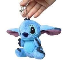 STITCH Stitch 迪士尼毛绒包包夹挂件（1个装）——柔软的毛绒卡通人物夹式挂件，结实耐用的夹子，可爱的收藏设计，是送给孩子、史迪奇爱好者或生日派对的完美礼物。 - 彩色 - 查看 4