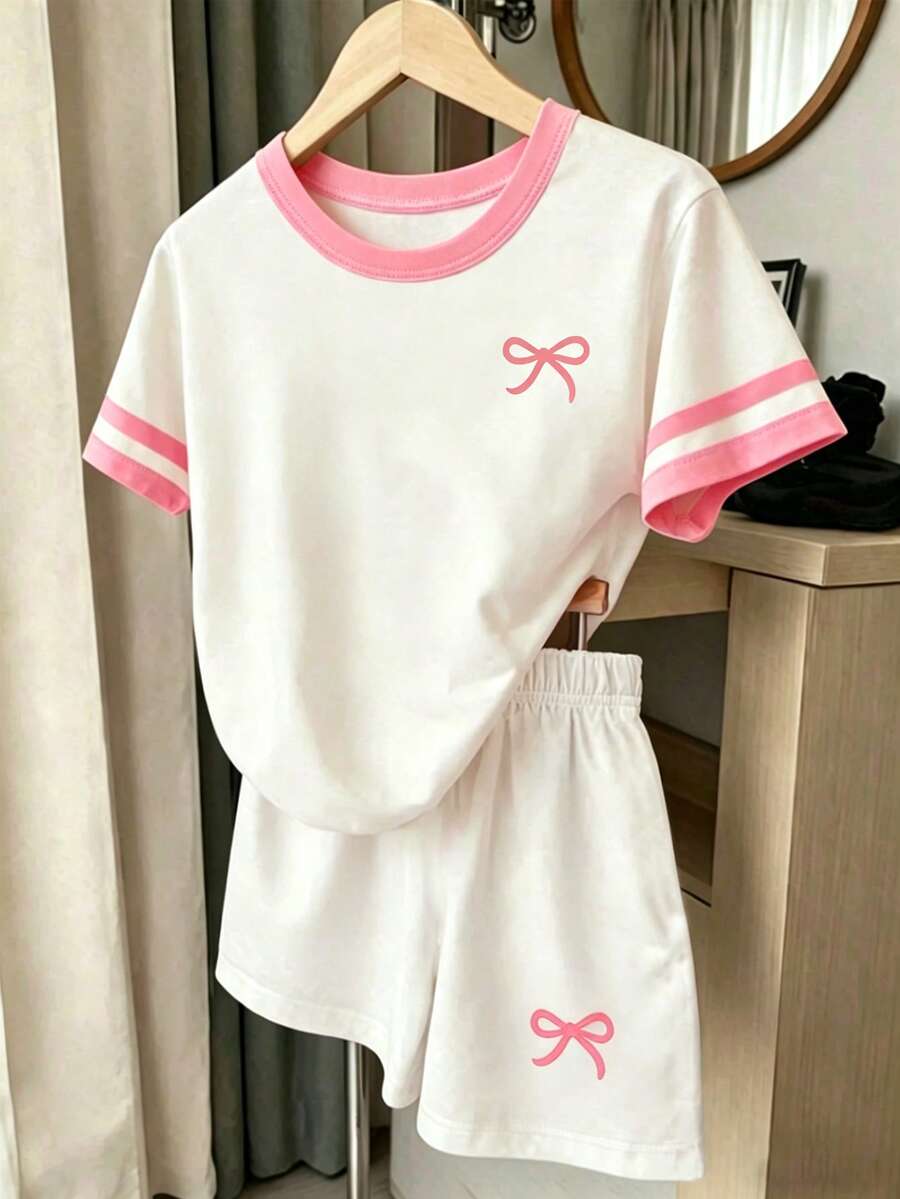 2件組少女字母印花短袖T恤與短褲套裝,淺粉色,夏季,家庭穿搭休閒圓領極簡風套裝 - 白色 - 查看 1