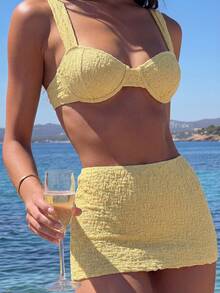 Bonvoyette Bộ bikini nữ mùa Xuân/Hè 2026 mới, chất liệu vải bong bóng, màu vàng nhạt, có gọng nâng ngực, vải có họa tiết, bộ đồ bơi gợi cảm. - Màu vàng - Xem 1