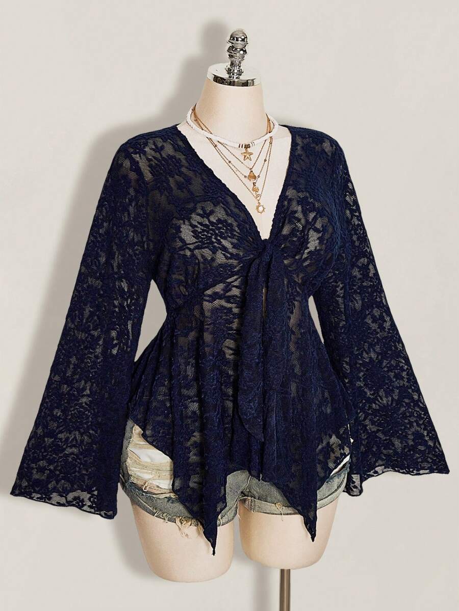 SHEIN ICON 大尺碼 V 領不對稱下擺喇叭袖緹花針織上衣,仙女風復古 Y2K 喇叭袖上衣 - 藏蓝色 - 查看 1