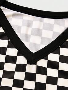 Women Casual Checkered Camisole Top - Black and White - View 6