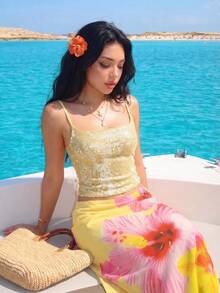 Sweetina Áo tank top nữ kiểu dáng nghỉ dưỡng, hở lưng, dây chéo đính sequin. - Vàng nhạt - Xem 5