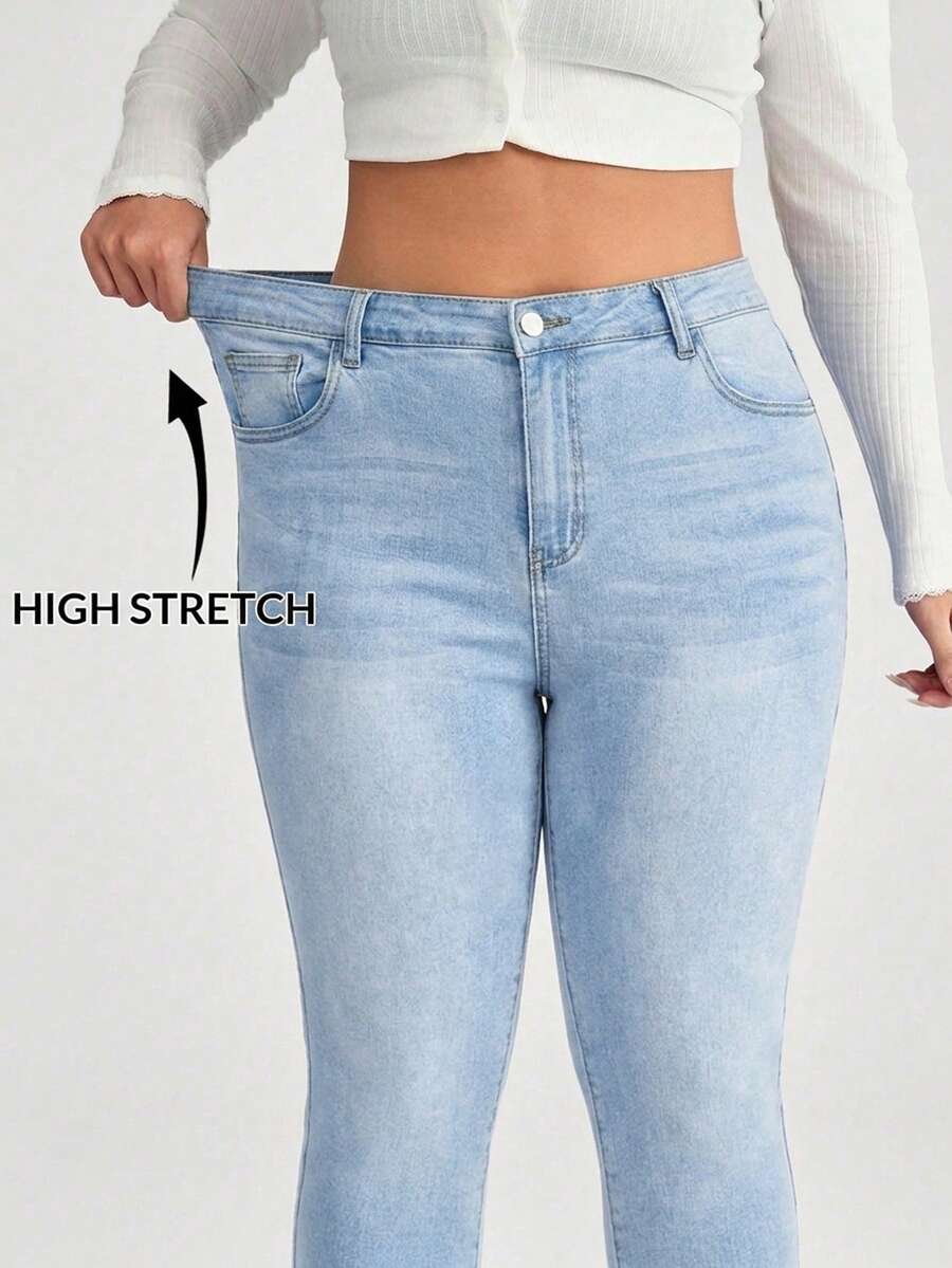 SHEIN BASICS Quần jean denim nữ cỡ lớn, kiểu dáng thường ngày, có túi, khóa kéo, cạp chun. - Rửa nhẹ - Xem 1