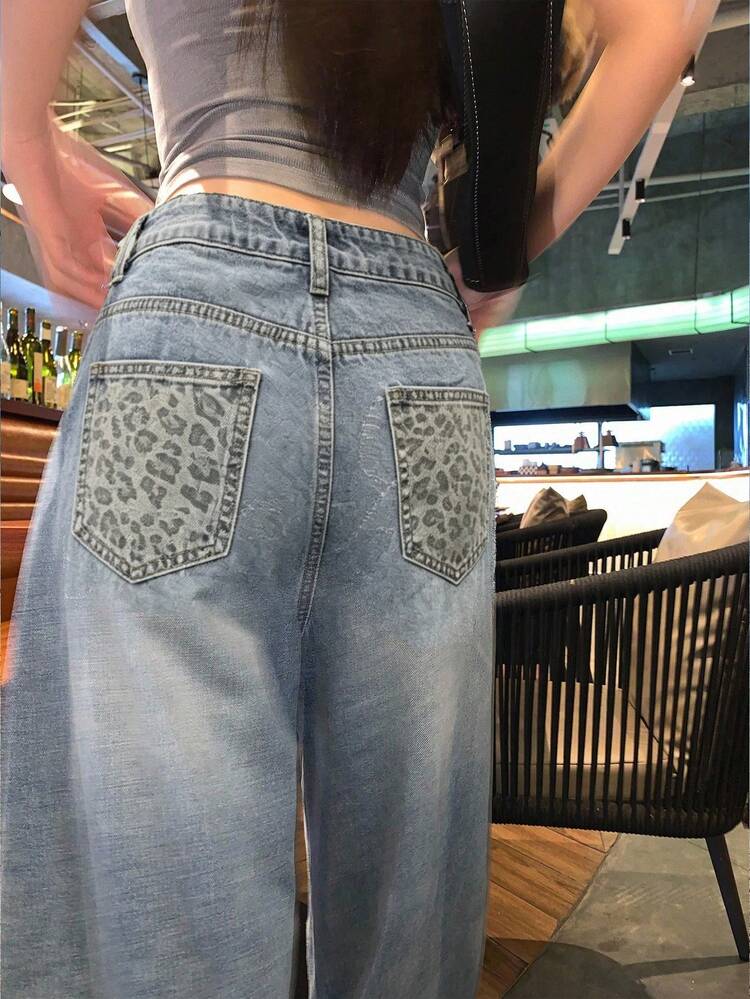 Women's Loose Fit Casual Street Style Leopard Print Denim Jeans