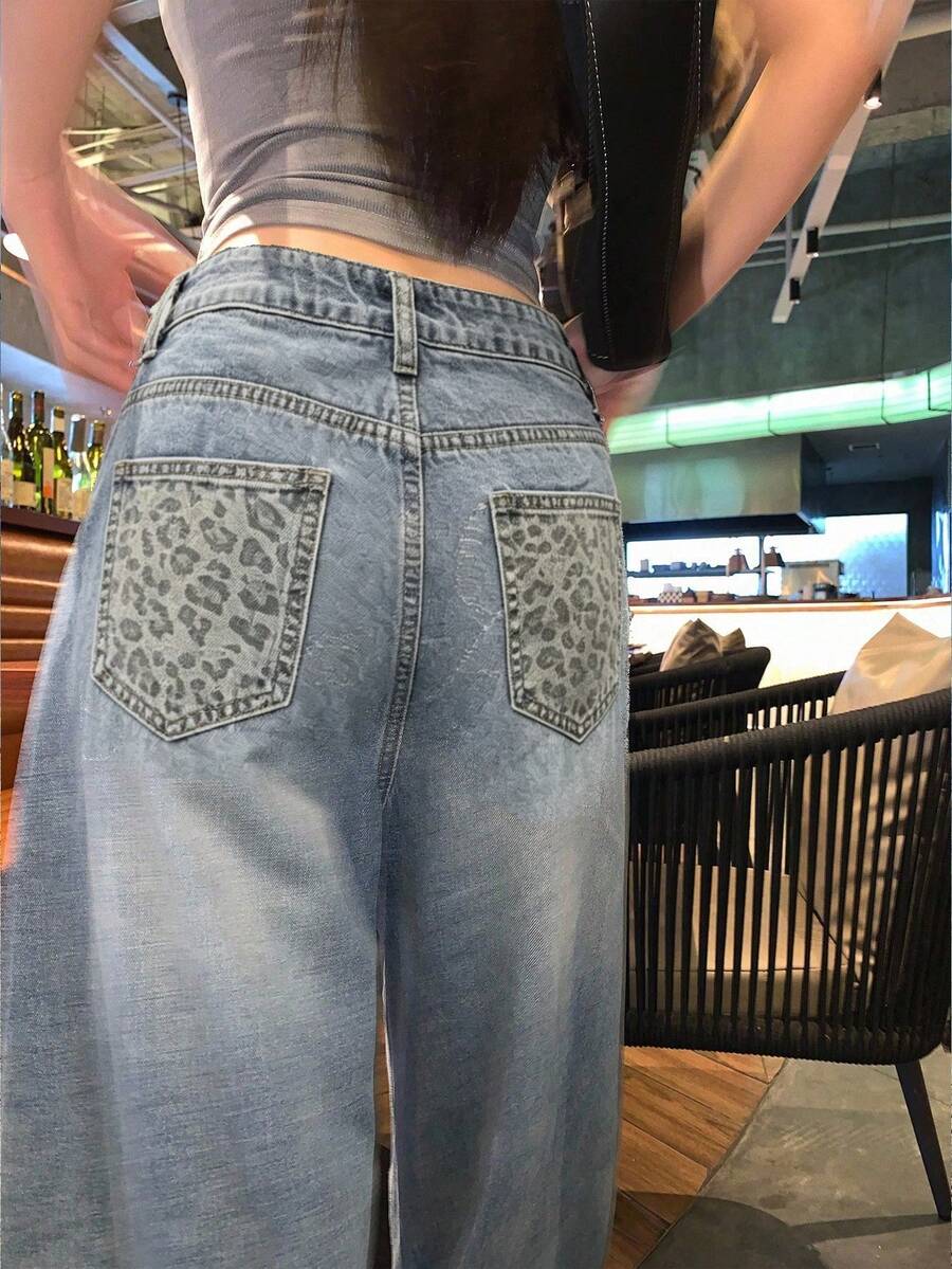 DAZY Quần jean denim nữ dáng rộng, phong cách đường phố thường ngày, họa tiết da báo. - Màu xanh lam - Xem 1
