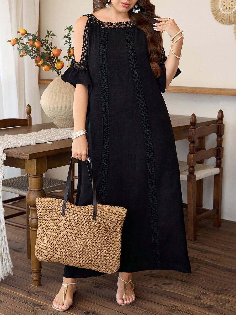 Lacomfia Gaun Panjang Wanita Ukuran Besar Elegan Kasual Longgar dengan Patchwork Renda, Leher Bulat, Bahu Terbuka, Lengan Teratai, Musim Semi/Panas - Hitam - View 1