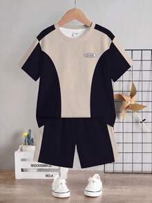 SHEIN Set Kaos Kasual Anak Laki-Laki, Motif Patchwork Klasik Prajurit Masa Depan Sci-Fi, Cetakan Logo Kecil yang Elegan, Cocok untuk Olahraga, Musim Semi/Panas - MultiWarna - View 4