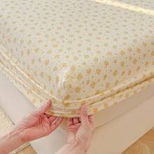 Cirelle 1pc Polyester Floral Fitted Sheet, Vintage Flower Printed Bed Sheet Only, All-Around Elastic Mattress Cover - Orange Sea - View 12