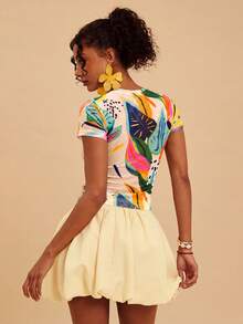 Travachic Nueva blusa casual de manga corta con estampado, ajustada y de malla transparente con plisados, adecuada para vacaciones/ocio y diversas ocasiones relajadas, Primavera/Verano 2026 - Multicolor - Ver 2