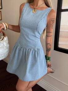 DAZY Vestido corto de verano para mujer con escote de barco, espalda descubierta, sin mangas, tirantes y cintura ceñida, vestido casual de mezclilla para el sol - Lavado ligero - Ver 3