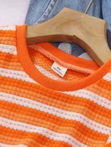 SHEIN Elladie kids 2件套女童（小号）春夏休闲时尚T恤套装，橙色针织条纹圆领短袖T恤上衣搭配蓝色印花牛仔长裤，可爱舒适，休闲时尚，适合日常、上学、度假、聚会等场合，春夏皆宜。 - 橘色 - 查看 5