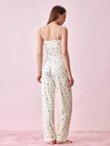 Bộ đồ ngủ nữ 2 món họa tiết hoa nhí gồm áo hai dây croptop và quần ống đứng cạp chun. - trắng - Xem 3