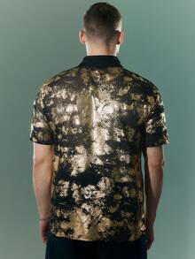 FeverCity Men's Foil Print Short Sleeve Shirt - Black - View 2
