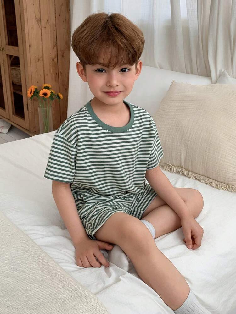 Loose Striped Crew Neck Pullover + Casual Loose Shorts, Toddler Boys Home Outfit