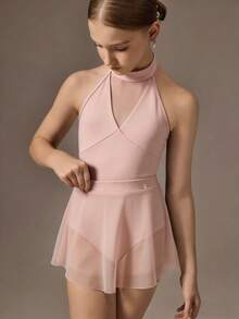 SHEIN Conjunto de 2 piezas de leotardo de ballet + falda para niñas preadolescentes, leotardo de diseño con espalda descubierta, de ajuste ceñido, con profundo escote en V y malla suave, con falda de malla fluida, de tela elástica y cómoda, adecuado para baile, yoga y gimnasia en verano - Rosa - Ver 5