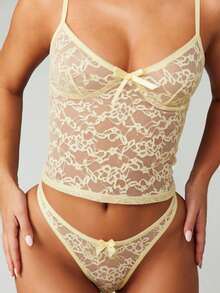 MISSGUIDED Delicate Lace Lingerie Set With Floral Pattern And Bow Details Intimate Apparel For Special Occasions - Yellow - View 4