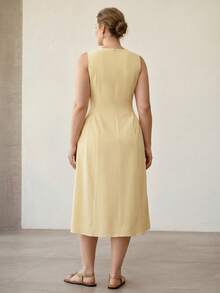 MOTF PREMIUM PLUS SIZE ELEGANT SOLID COLOR ROUND NECK SLEEVELESS DRESS, SUMMER - Yellow - View 5