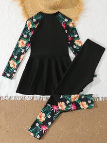 SHEIN 少女比基尼套装，可爱针织树叶印花拉链纯色平角短裤两件套泳装，时尚、端庄，适合海滩、游泳、度假、夏季、圣诞节、节日、新年、情人节等场合。少女服装套装，少女夏威夷风情套装，女童两件套，女童服装套装，女童热带风情套装，少女夏威夷风情套装，少女服装套装，女童半身裙套装，女童夏威夷风情套装，黑色女童夏威夷风情套装 - 黑色 - 查看 2