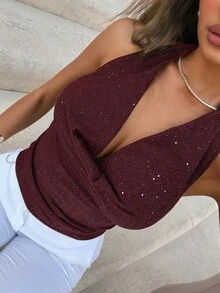 DAZY قميص نسائي بحمالات رفيعة وظهر مكشوف وقصير، أنيق للارتداء في الحفلات الصيفية - عنابي اللون - مشاهدة 1