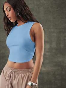 Denimoi Women's Simple Solid Color Round Neck Sleeveless Cropped Tank Top, Summer - Baby Blue - View 3