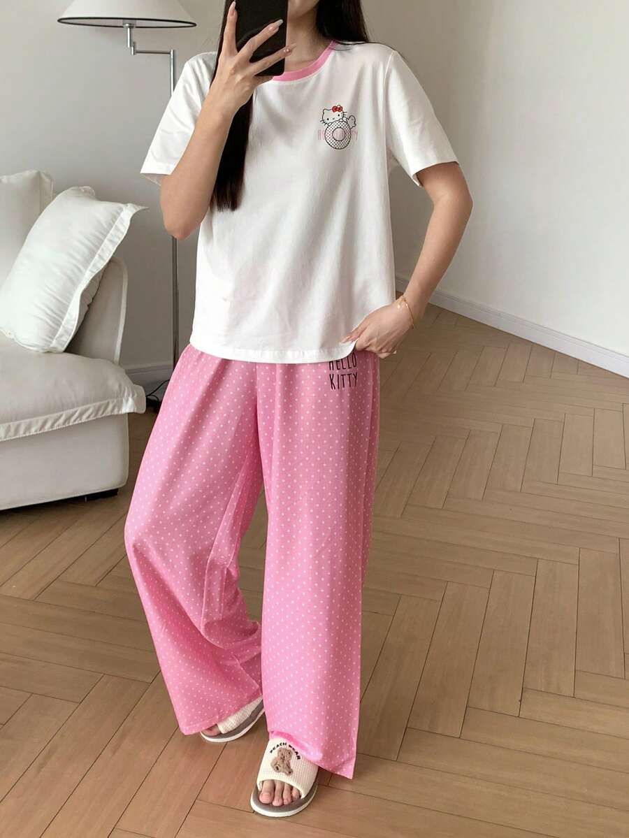 HELLO KITTY | DAZY 女士可爱卡通印花圆领短袖上衣和波点休闲家居裤睡衣套装，夏季 - 白色 - 查看 1