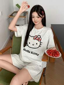 HELLO KITTY | DAZY Set Piyama Wanita Motif Grafis Longgar, Kaos dan Celana Pendek, Musim Panas - Grey - View 6