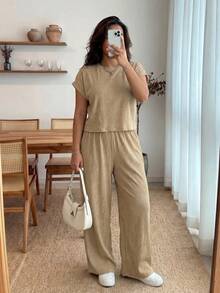 Enliva Bộ 2 món/Bộ quần áo và áo thun tay ngắn màu kaki nhạt cỡ lớn dành cho nữ, mùa xuân/hè, bộ đồ thường ngày 2 món, thường ngày, trang phục câu lạc bộ, trang phục sân bay cho nữ, trang phục giáo viên cho nữ, trang phục nghỉ lễ cho nữ, bộ đồ công sở thoải mái cho nữ bộ đồ hai mảnh thường ngày bộ đồ hai mảnh màu rám nắng - Màu Khaki - Xem 3