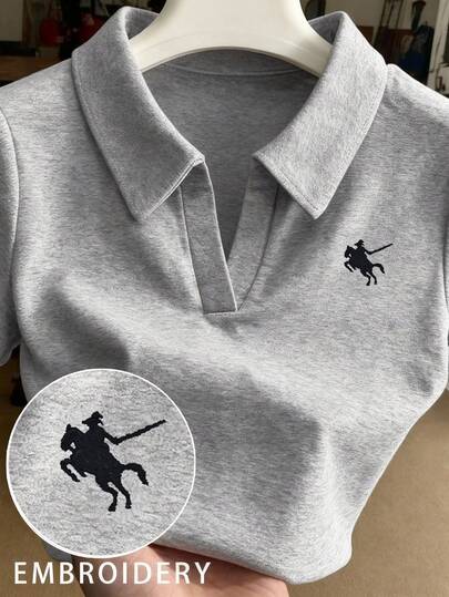 Franclia Plus Size Women Knight Embroidery Short Sleeve Casual Versatile T-Shirt