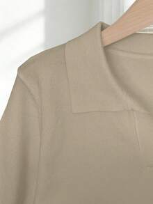 Franclia Women's Spring/Summer White Simple Casual Turndown Collar Raglan Short Sleeve Solid Color Fitted Knit Top, Plus Size - Khaki - View 4