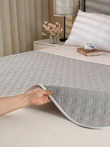 1PC Soft Cotton Reusable Leakproof Washable Absorbent Mat For Elderly Women Menstruation Student Dorm Bed Pad - A - View 6