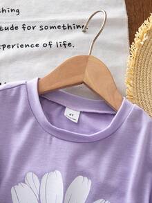 SHEIN Genkimix Kids Toddler Young Girl Fashion Minimalist Big Floral Print Purple Round Neck Short Sleeve T-Shirt Paired With Daisy Asymmetric Shorts Set, Spring Casual Outfit - Multicolor - View 5