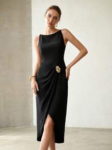 MOTF PREMIUM 优雅褶裥黑色中长连衣裙（女士款） - 黑色 - 查看 5