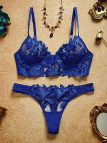 PinupPomp 2pcs/Set French Classic Black V-Neck Lingerie Bra & Panty Set - Royal Blue - View 3